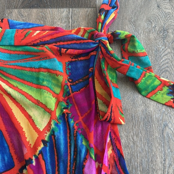 Fashion Nova Sarong.  Women’s one size.  Like new condition! Lightweight. - Picture 3 of 4